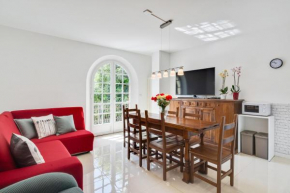 Sanremo Flat with Private Parking and NETFLIX